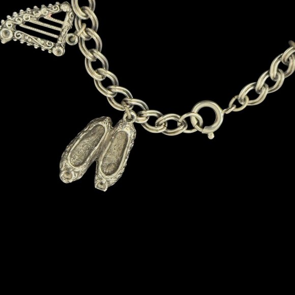 Vintage Silver-Tone Link Chain 9 Filigree Gem Charm Bracelet 7.5” - Picture 4 of 14